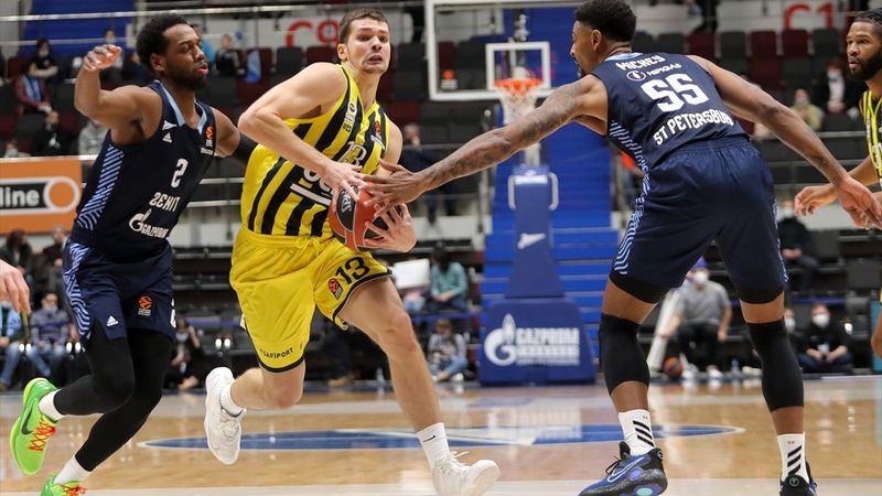 Fenerbahçe, Zenit'i 86-80 yendi
