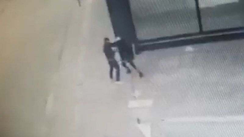 Antalya'da polis memurunu bıçaklayan sözleşmeli er gözaltına alındı