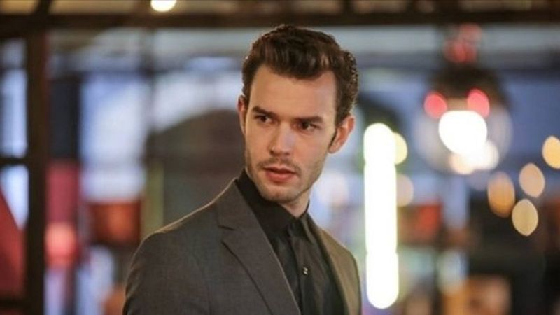 Baht Oyunu'nun yıldızı Aytaç Şaşmaz'dan bomba anlaşma! Bakın hangi projeyle el sıkıştı