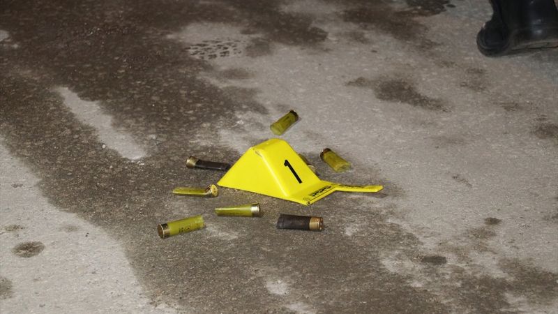 Adana’da silahlı saldırı: Aynı aileden 4 kişi yaralandı