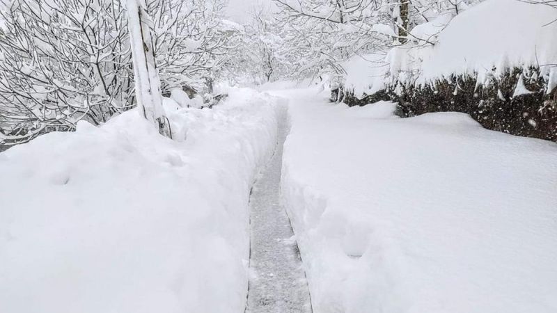 Zonguldak'ta kar kalınlığı 1 metreye ulaştı