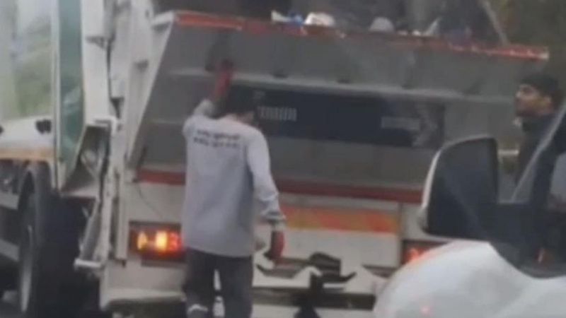 Kırklareli'de Roman havası eşliğinde çöp topladılar