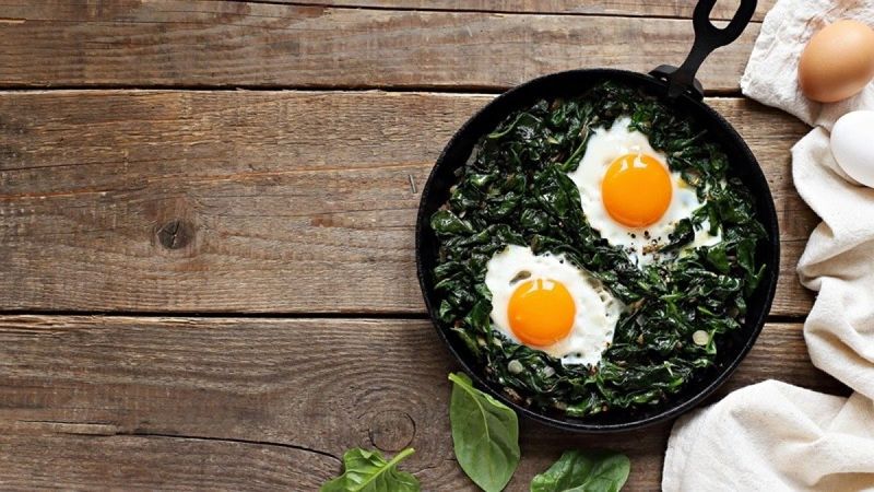 Ispanağı yumurta ile beraber yerseniz...