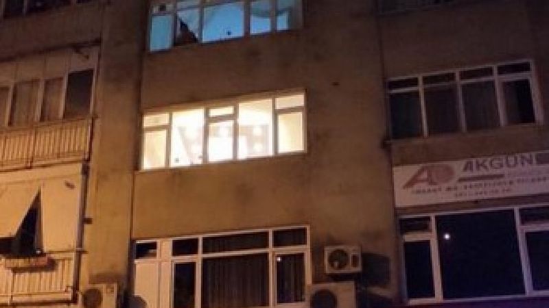 Beşiktaş'ta kötü kokular gelen evden ceset çıktı