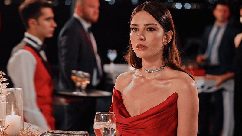 Özge Gürel'li Hayaller ve Hayatlar dizisi sete çıktı! İşte ilk kare