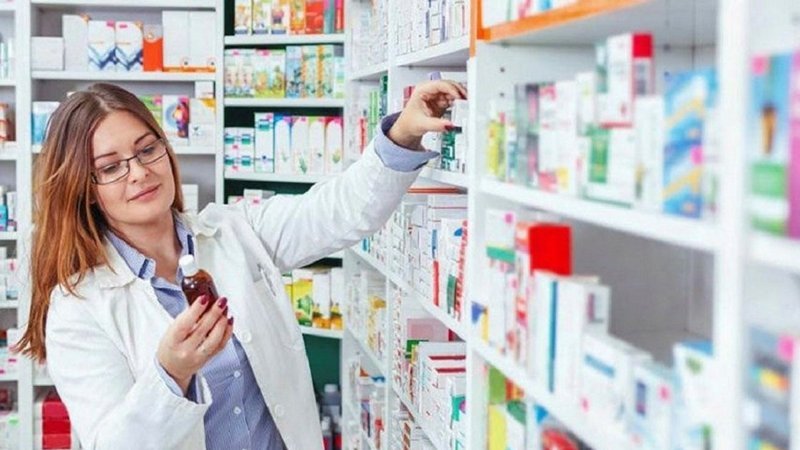 Yarın eczaneler açık mı, kapalı mı? 1 Ocak 2022 yılbaşında nöbetçi eczaneler listesi