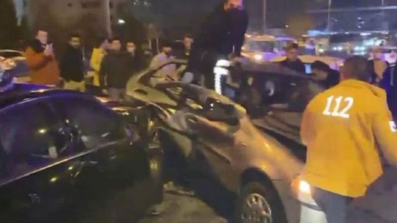 D-100 Karayolu'nda 10'dan fazla araç birbirine girdi