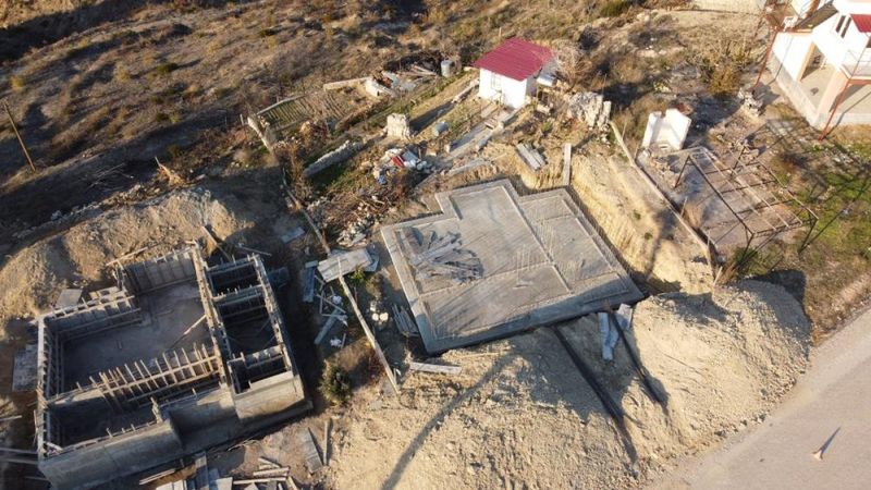 Adana'da yanan 21 ev yeniden inşa ediliyor