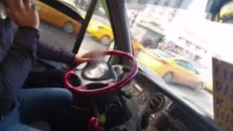 Ankara'da bazı dolmuş şoförlerinin rahat tavırları dikkat çekti