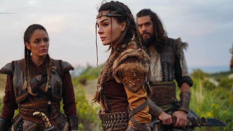 Destan bu akşam yok mu, yeni bölüm ne zaman? Yayın akışından çıkarıldı!