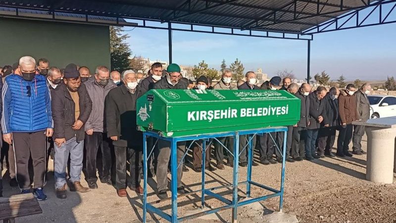 Ankara'da 25 yerinden bıçaklanan kadına veda