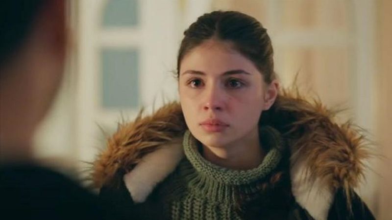 Güzelliğiyle baş döndürüyor! Yargı'nın Parla'sı Zeynep Atılgan'ın iddialı pozları Instagram'ı salladı