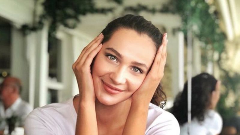 Gönül Dağı Dilek'in gerçek aşkı şoke edecek! Arada 22 yaş varmış...