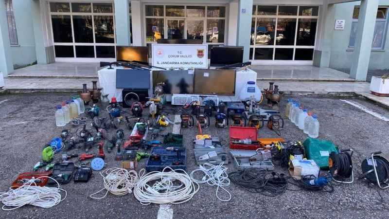 Çorum'da özel ekip, 7 hırsızı yakaladı