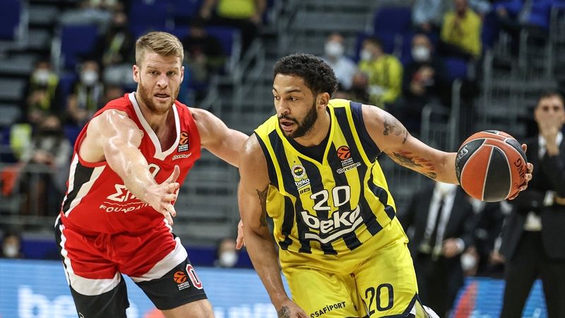Fenerbahçe EuroLeague'de Olympiakos'u yendi
