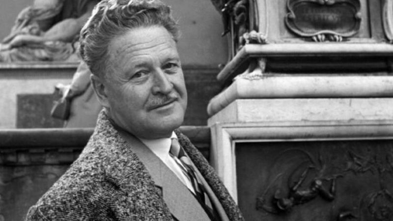 Lanet olsun, muazzam şey seni sevmek diyen Nazım Hikmet, 120 yaşında