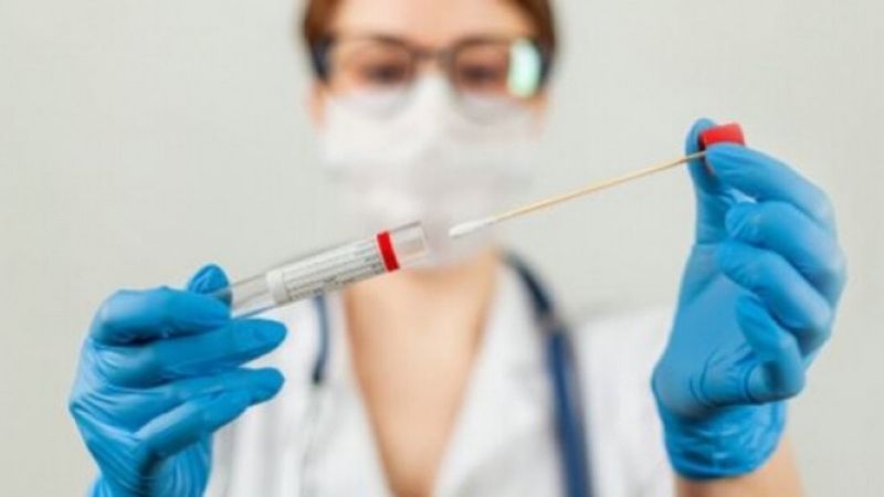 Aşısızlar için getirilen test zorunluluğu kaldırıldı