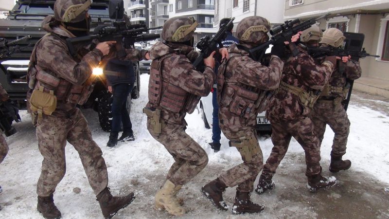 Van’da düzensiz göçmen operasyonu