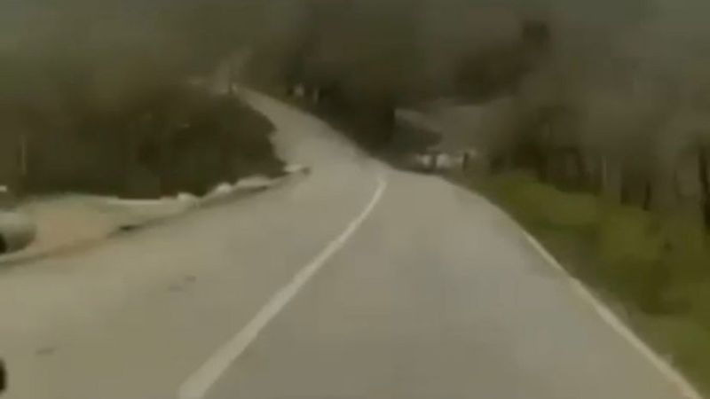 Sakarya’da hız yaparken kendi kazalarını kaydettiler