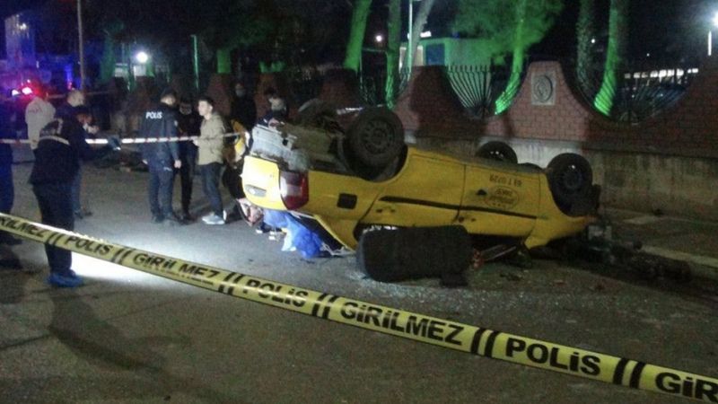Şanlıurfa'da taksi takla attı: 1 ölü 6 yaralı