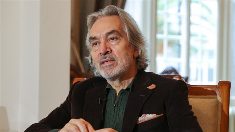 İskender Pala, 2071'e uzanan romanı A-71'i ve yazarlık serüvenini anlattı