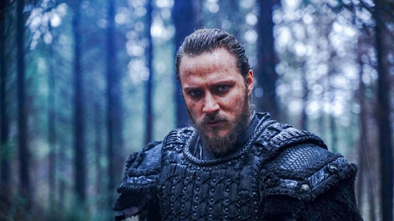 Görenler şaştı kaldı! Kuruluş Osman'ın Göktuğ'u Burak Çelik'in eski aşkı Diriliş Ertuğrul'un yıldızı çıktı