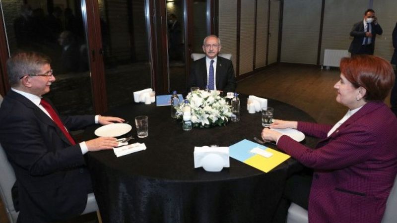 Kılıçdaroğlu, Akşener ve Davutoğlu bir araya geldi
