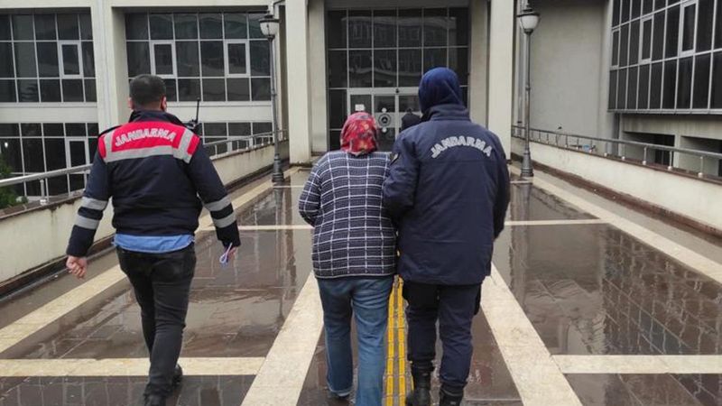 Osmaniye’de fuhuştan 5 yıl hapis cezasıyla aranıyordu, yakalandı