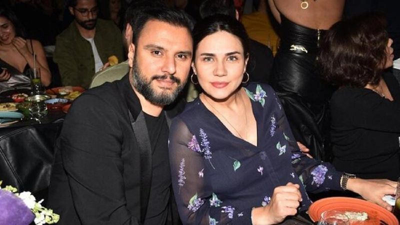 Alişan 'En güzel kayınvalide bende' demişti! Buse Varol'un annesi güzelliğiyle kızını solladı