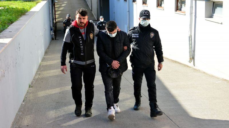 Adana'da evindeki uyuşturucu için 'bana ait değil' dedi