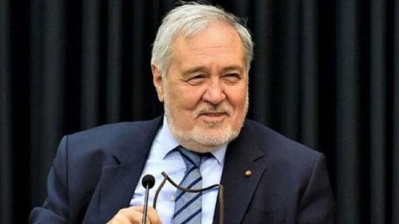 İlber Ortaylı, Netflix'te izlediği tek diziyi açıkladı! 'Apayrı, böylesini görmedim'