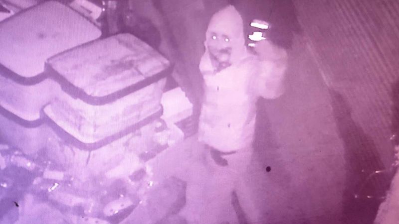 Şanlıurfa'da bir gecede 8 iş yerini soydu