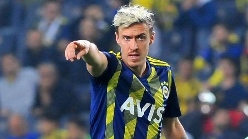Kürtçe evlilik teklifi etmişti! Futbolcu Max Kruse'nin eşi Dilara'nın pozları sosyal medyayı yıktı