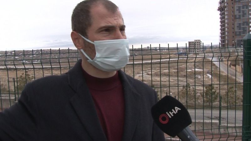 Ankara'da başıboş köpeklerin saldırısına uğrayan adam olay anını anlattı