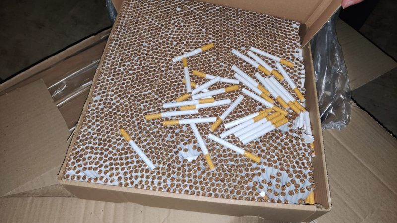 İzmir'de 4 milyonluk kaçak sigara operasyonu