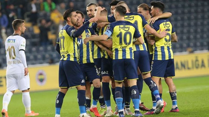 Fenerbahçe - Slavia Prag maçı ne zaman, saat kaçta, hangi kanalda?