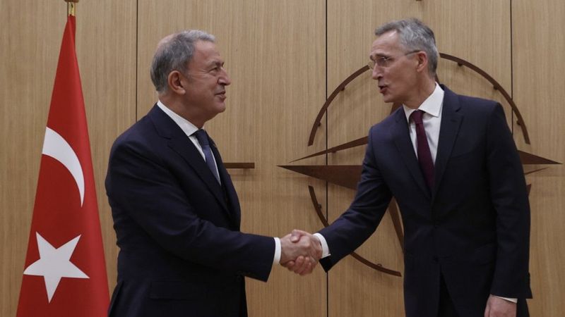 Milli Savunma Bakanı Akar NATO mevkidaşlarıyla görüştü