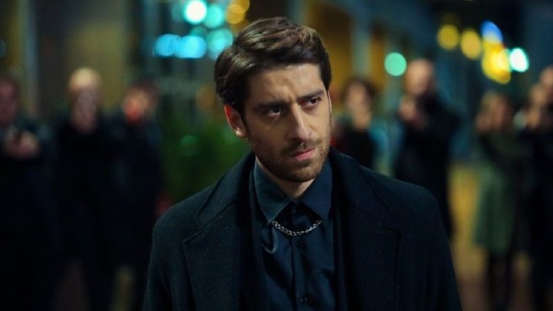 Üç Kuruş'un Çetin'i Bora Akkaş'ın eski eşi bakın kim çıktı! Meğer Fatih Harbiye'nin yıldızı...