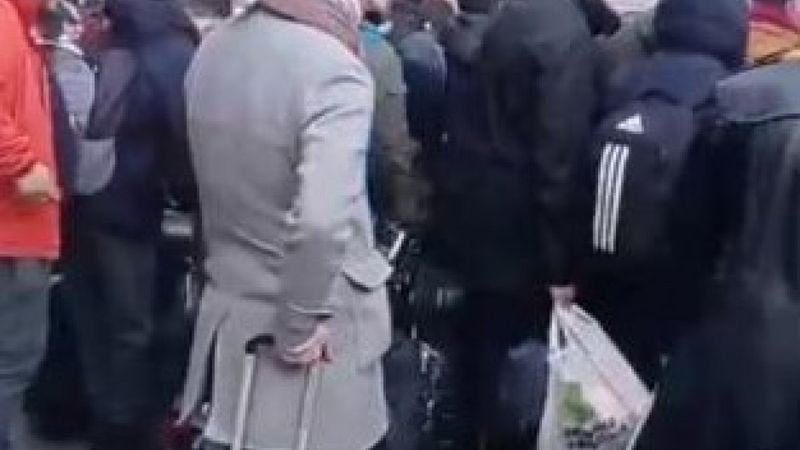 Türk vatandaşlarının Ukrayna'dan tahliyeleri başladı