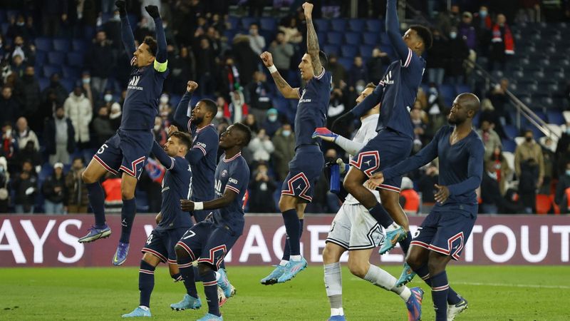 PSG geriye düşüğü maçta Saint-Etienne'i 3-1 yendi