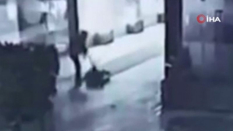 Eyüpsultan’da güvenlik görevlisine bıçaklı saldırı girişimi