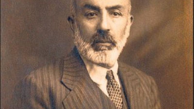 İstiklal Marşı'nın kabulünün 101'inci yılında Mehmet Akif Ersoy