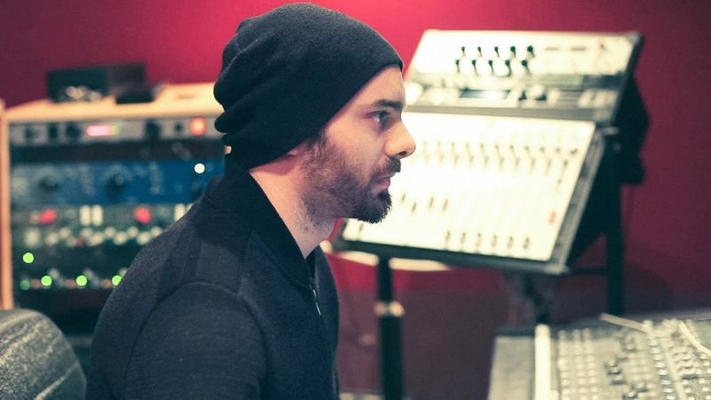 Fransız müzisyen Gautier Serre, İstanbul'da konser verecek