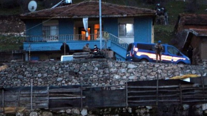 Tokat'ta husumetli ailelerin silahlı kavgasında kan aktı