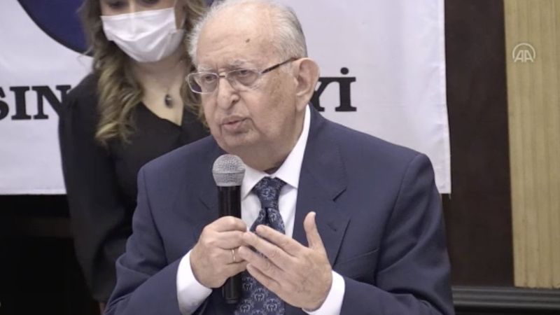 Hüsamettin Cindoruk: CHP benim de partimdir