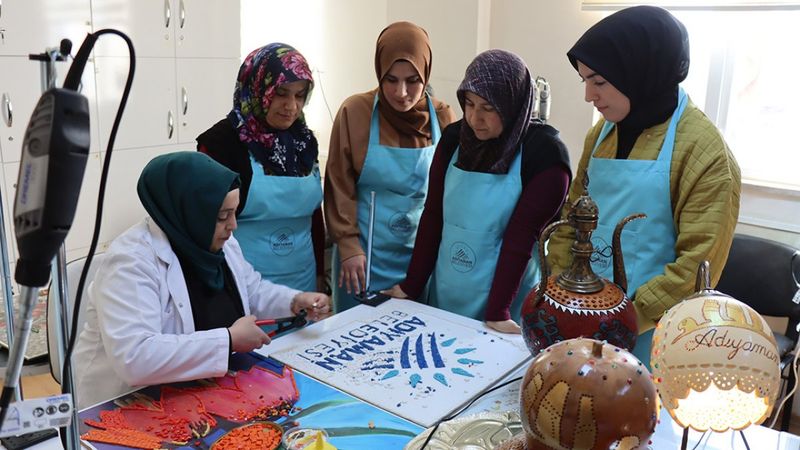 Adıyaman'ın kültürel mirasları kadınlara ilham kaynağı oluyor
