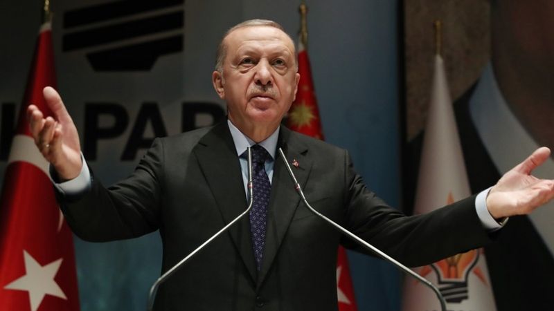 Cumhurbaşkanı Erdoğan, Ankara ve İstanbul'daki belediyeciliği eleştirdi