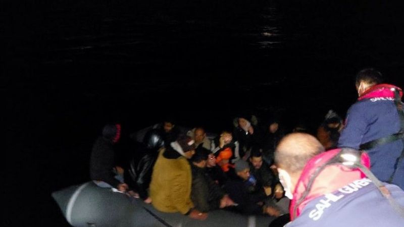 Bodrum'da 30 kaçak göçmen kurtarıldı