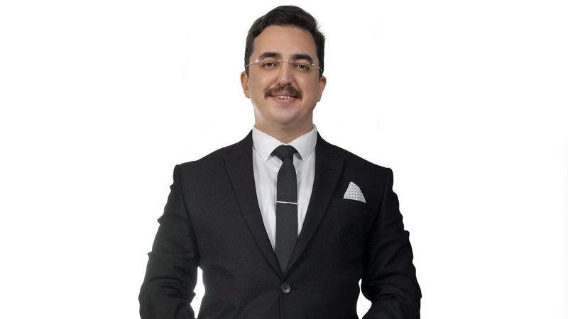 İlahiyatçı Yazar Adnan Şensoy kimdir