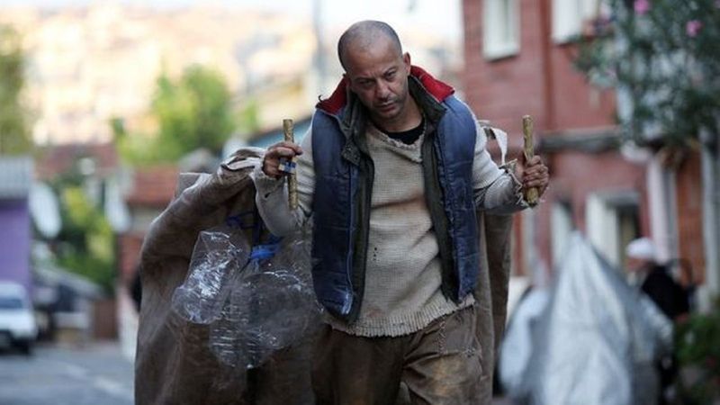 Çukur'un Aliço'su Rıza Kocaoğlu imaj değiştirdi, yeni tarzıyla hayrete düşürdü! Görenler tanıyamıyor...